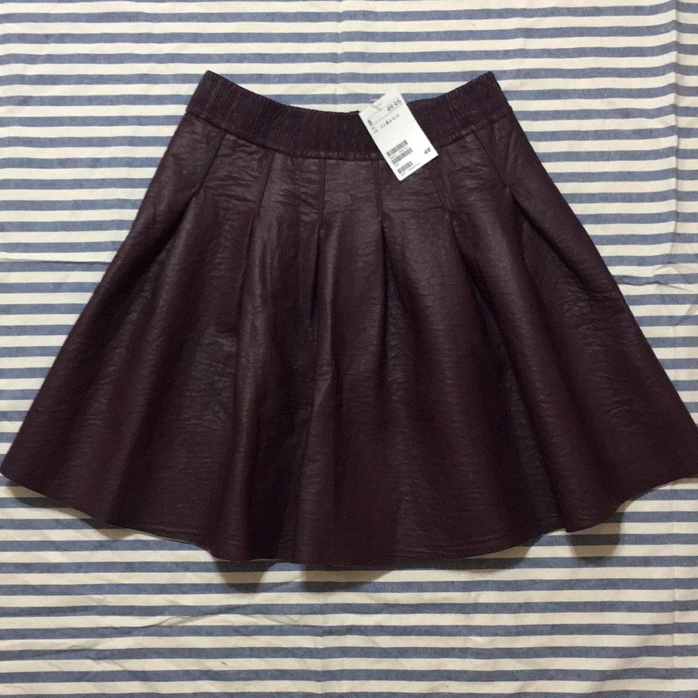 NEW H&M Deep Plum Skater Skirt